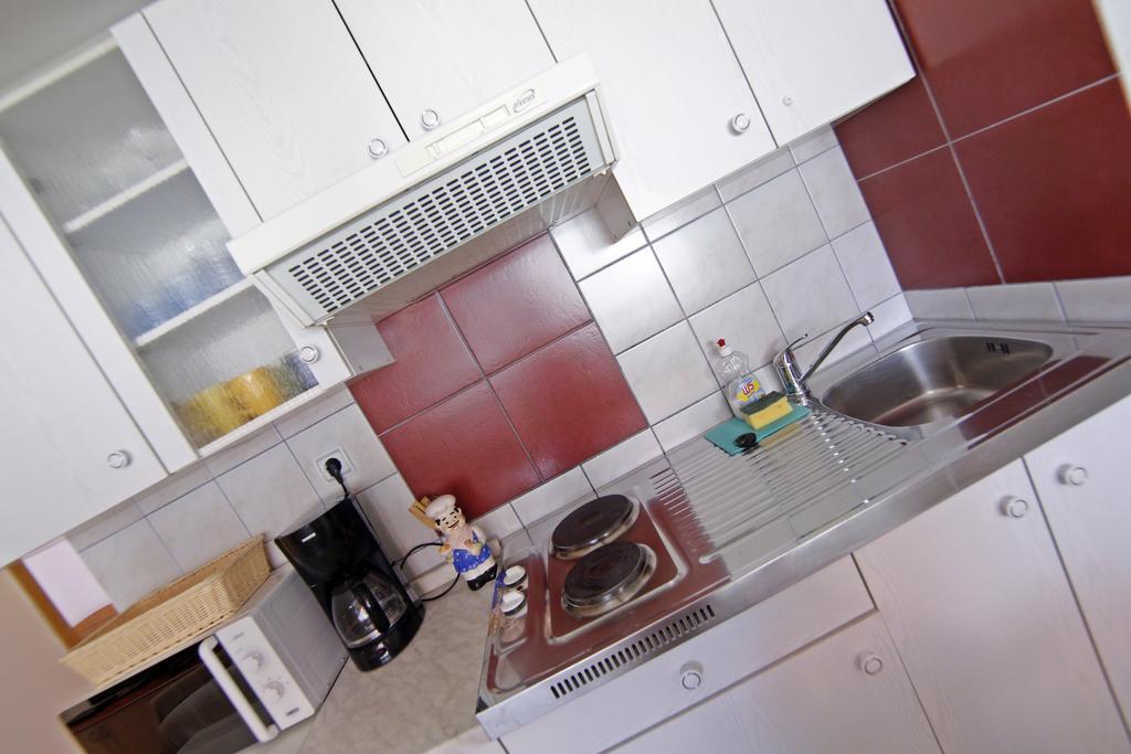 Apartment House Lalita Fuzine Bagian luar foto