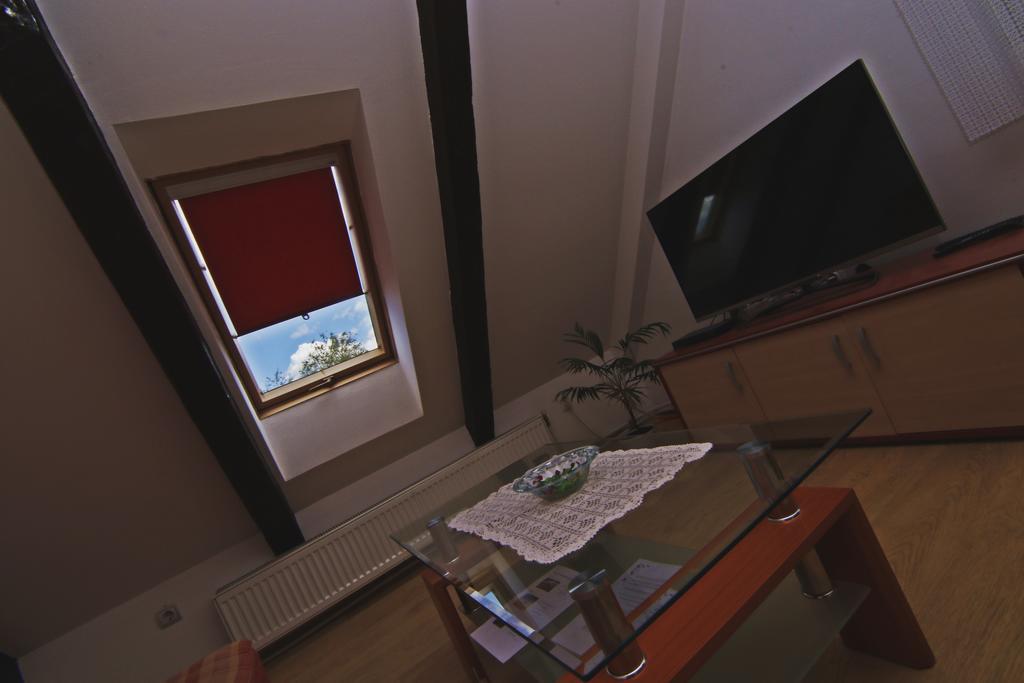 Apartment House Lalita Fuzine Bagian luar foto